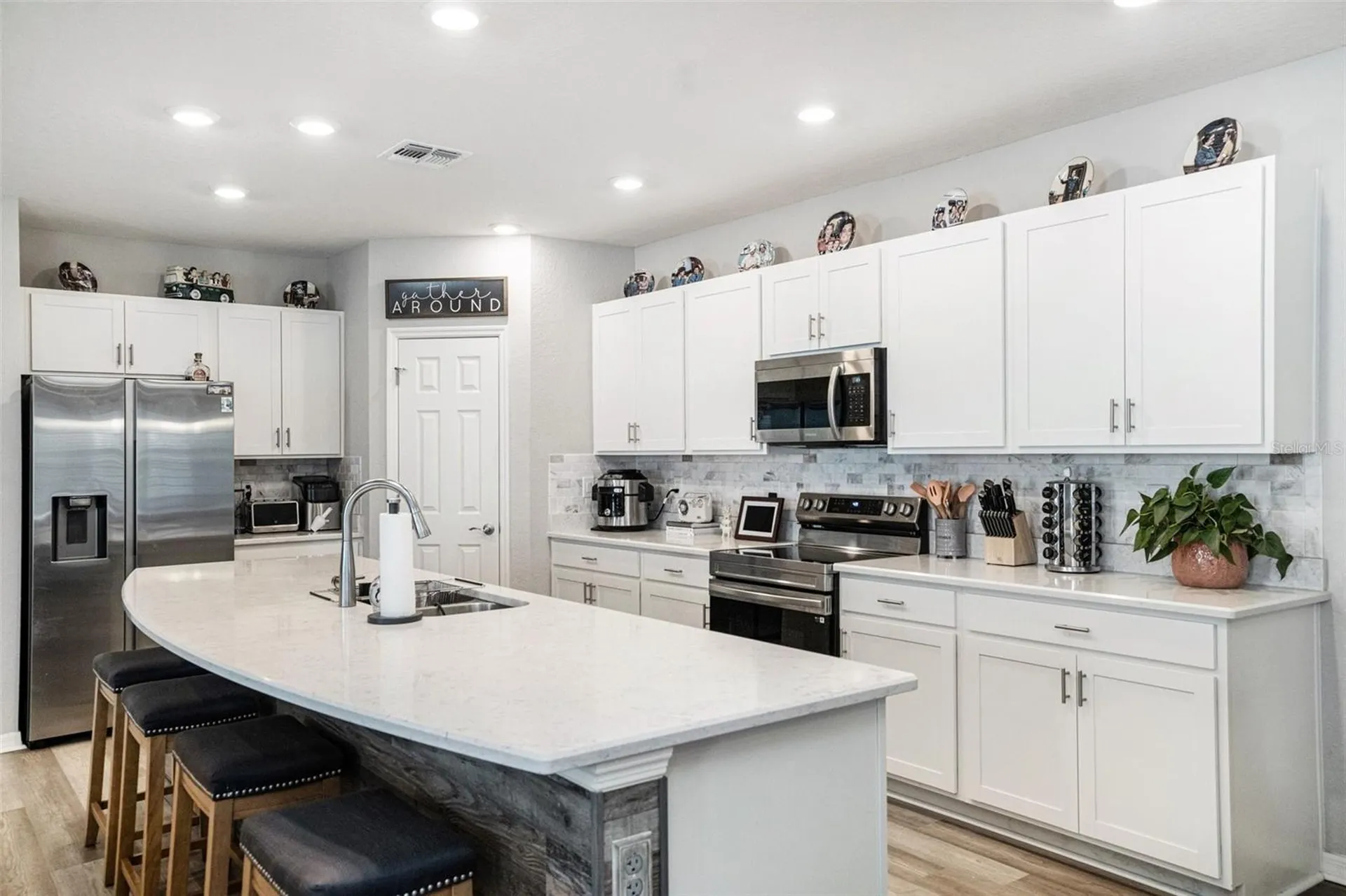 6518 Pebblebrooke Drive Zephyrhills FL 33541