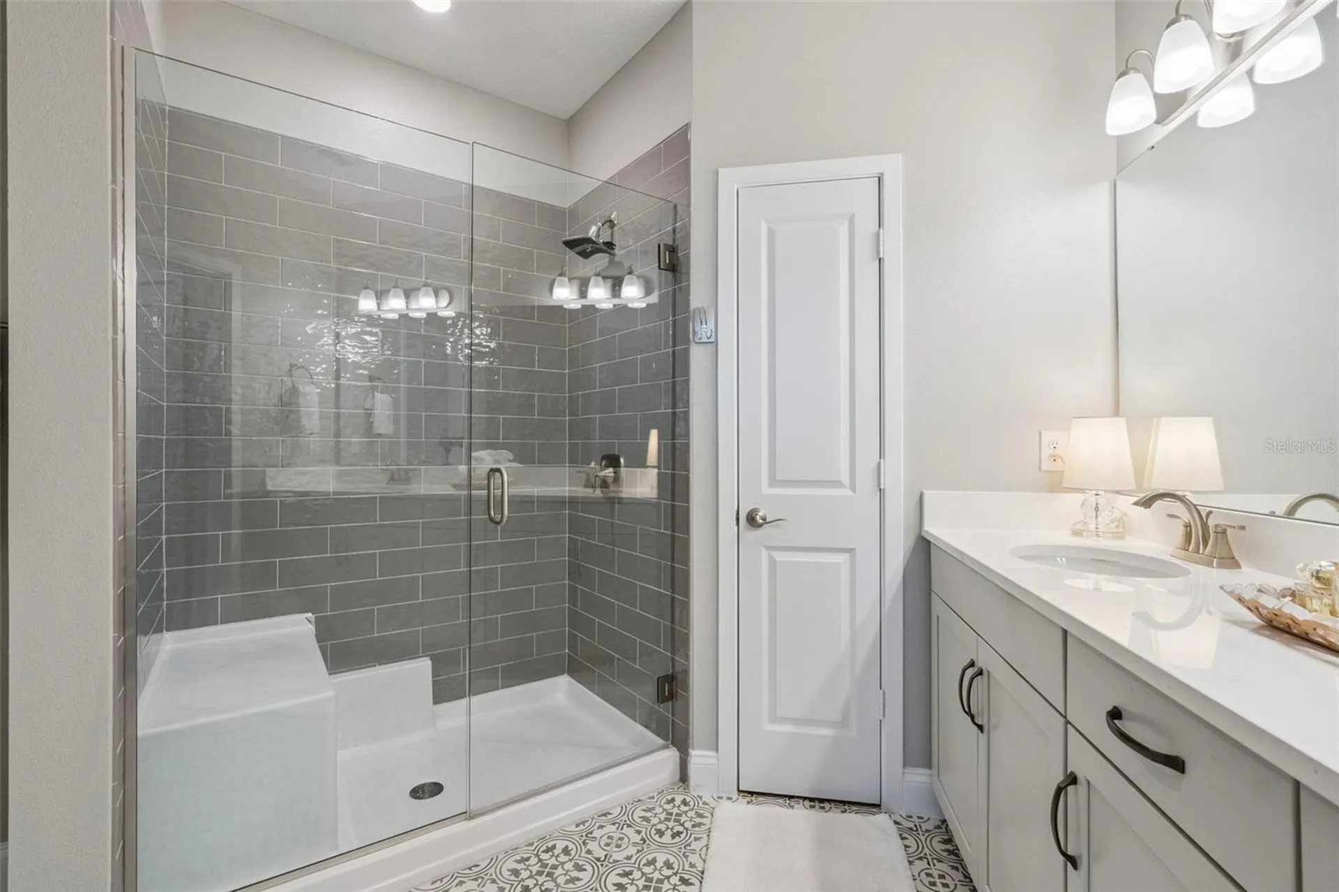 7521 Laureate Boulevard Orlando FL 32827