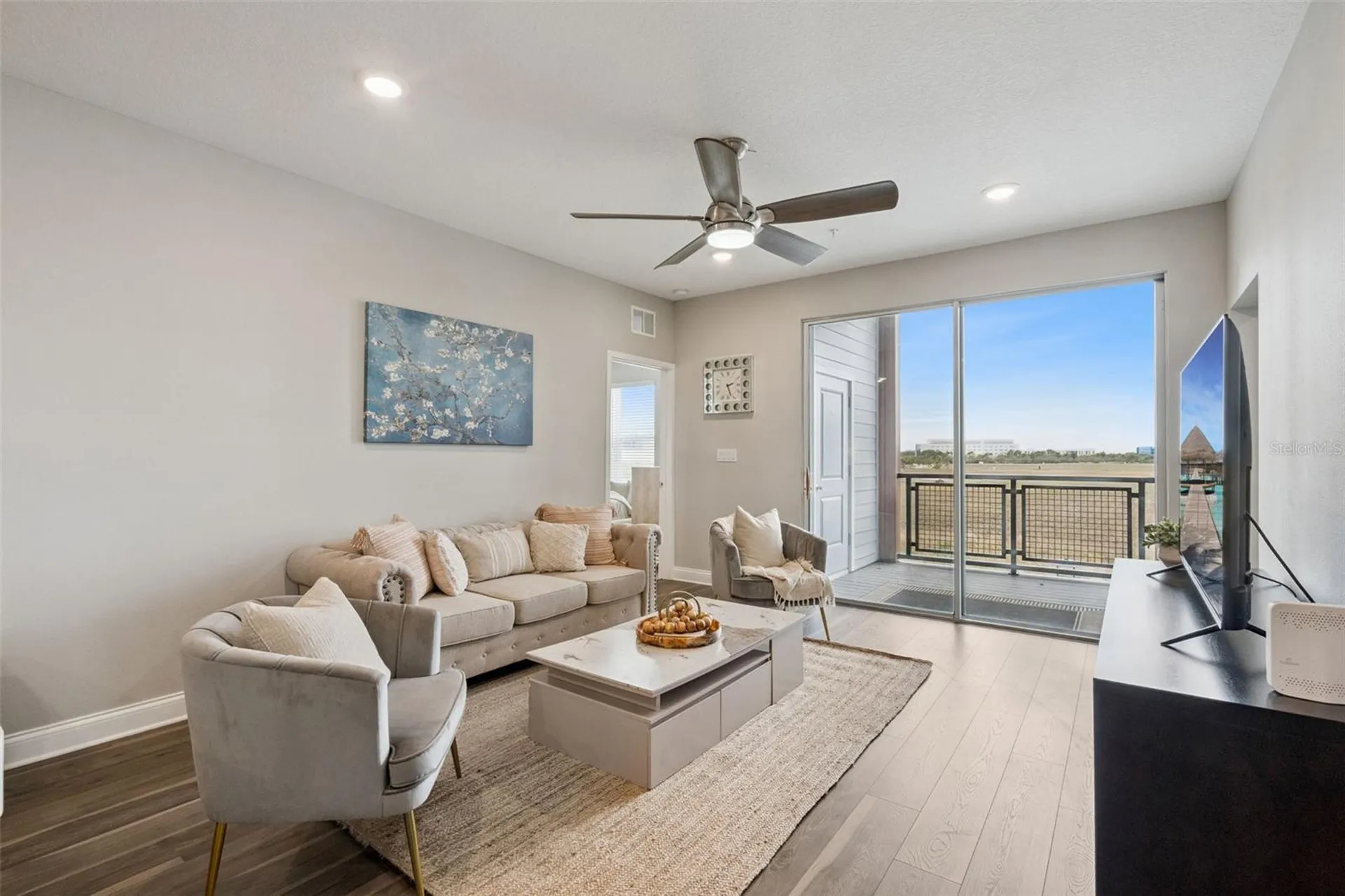7521 Laureate Boulevard Orlando FL 32827