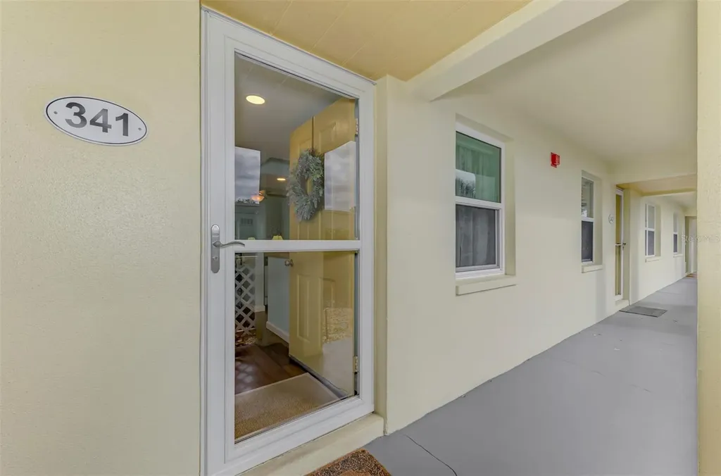 433 Cerromar Lane Venice FL 34293