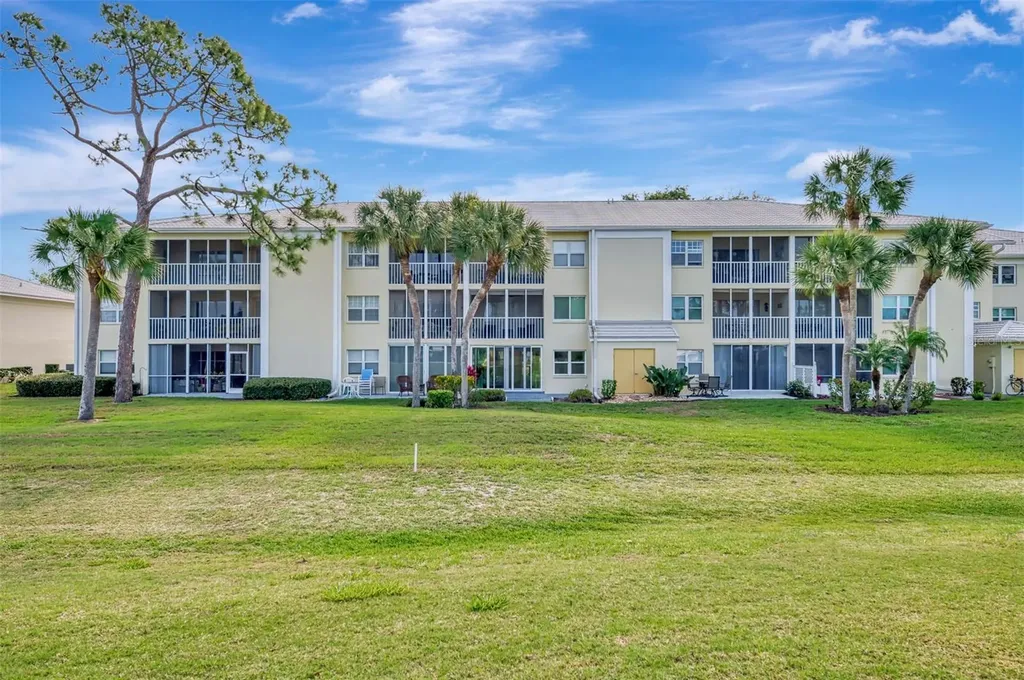433 Cerromar Lane Venice FL 34293