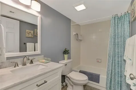 433 Cerromar Lane Venice FL 34293