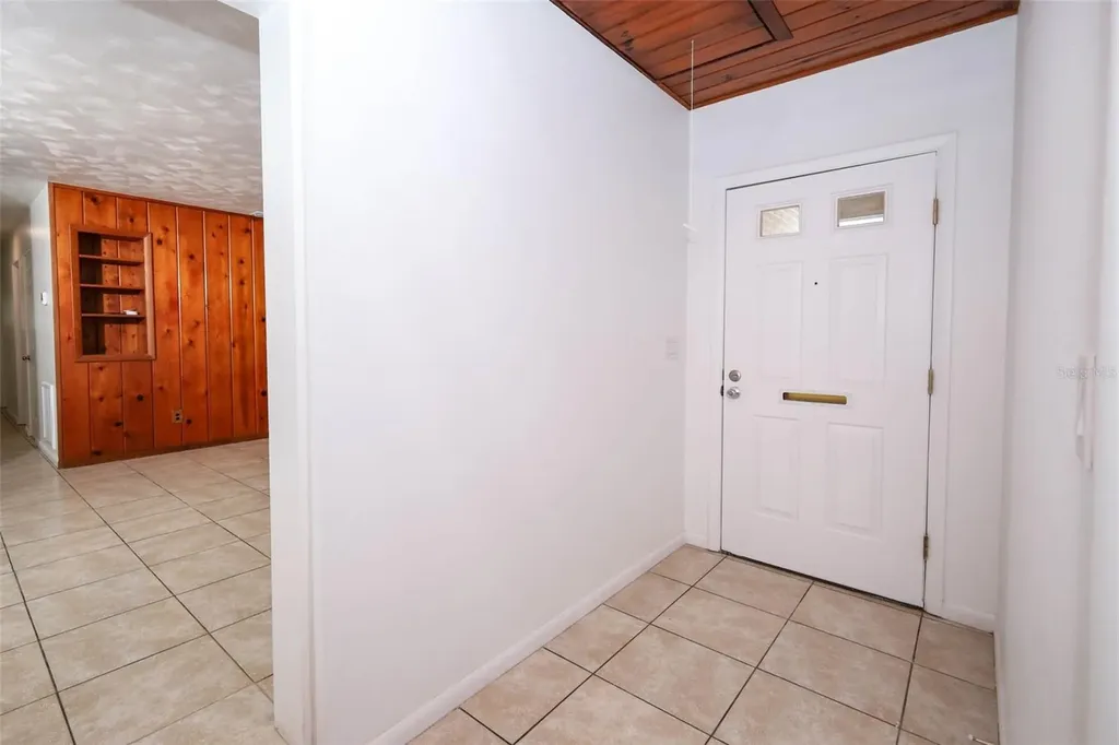 627 Anderson Street Clermont FL 34711
