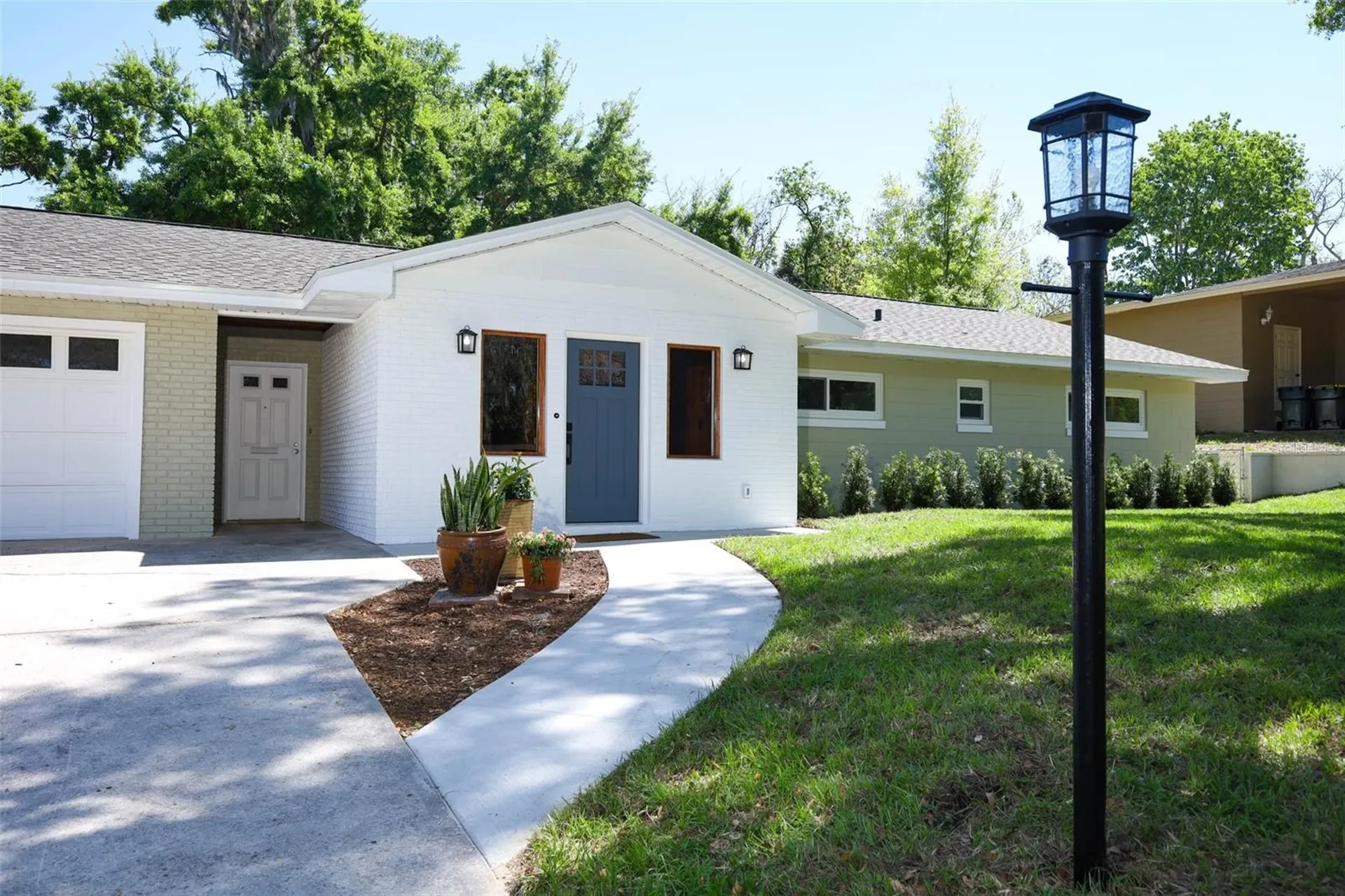 627 Anderson Street Clermont FL 34711