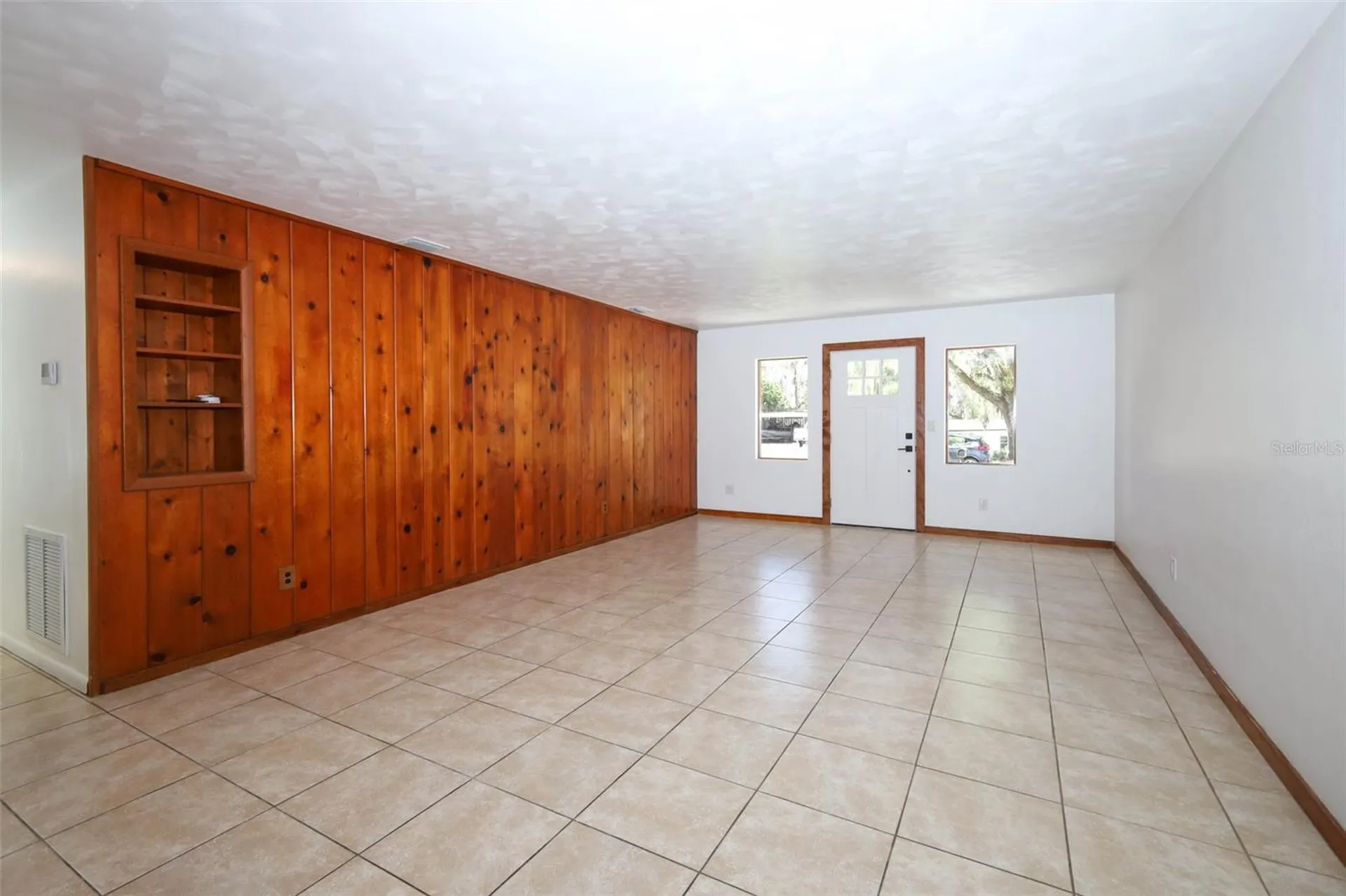 627 Anderson Street Clermont FL 34711