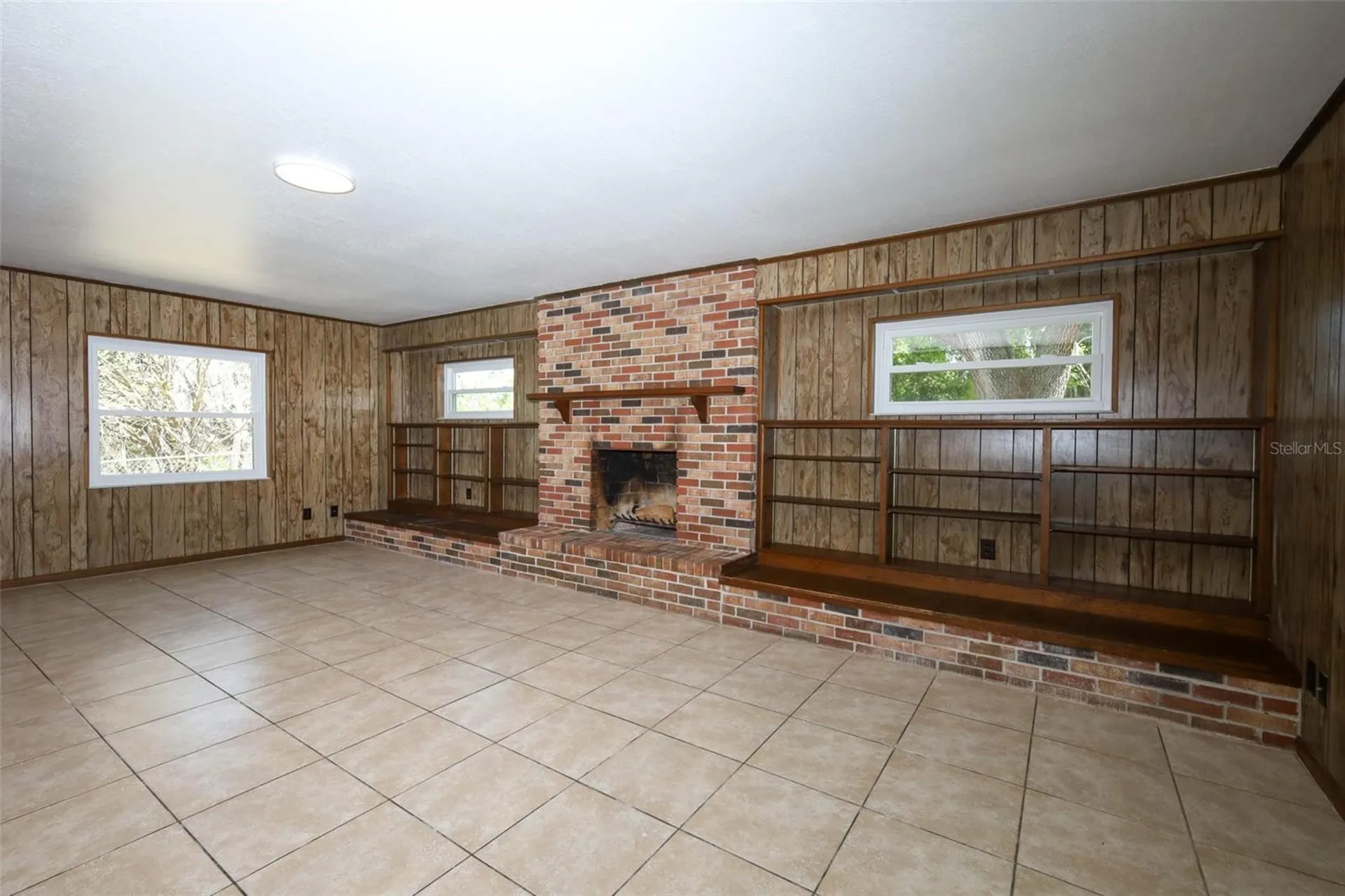 627 Anderson Street Clermont FL 34711
