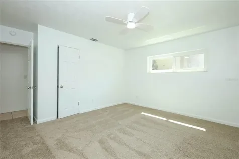 627 Anderson Street Clermont FL 34711