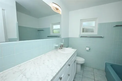 627 Anderson Street Clermont FL 34711
