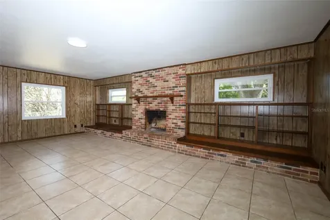 627 Anderson Street Clermont FL 34711