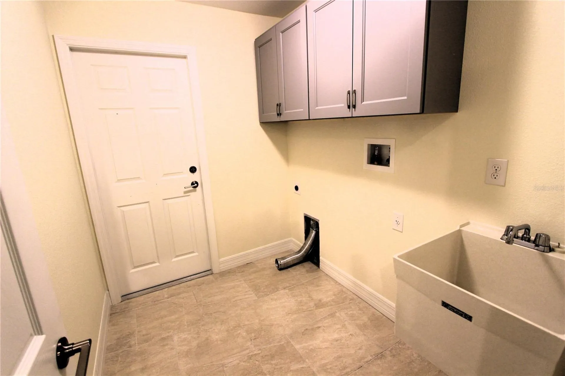 5850 Gagstatter Road North Port FL 34291