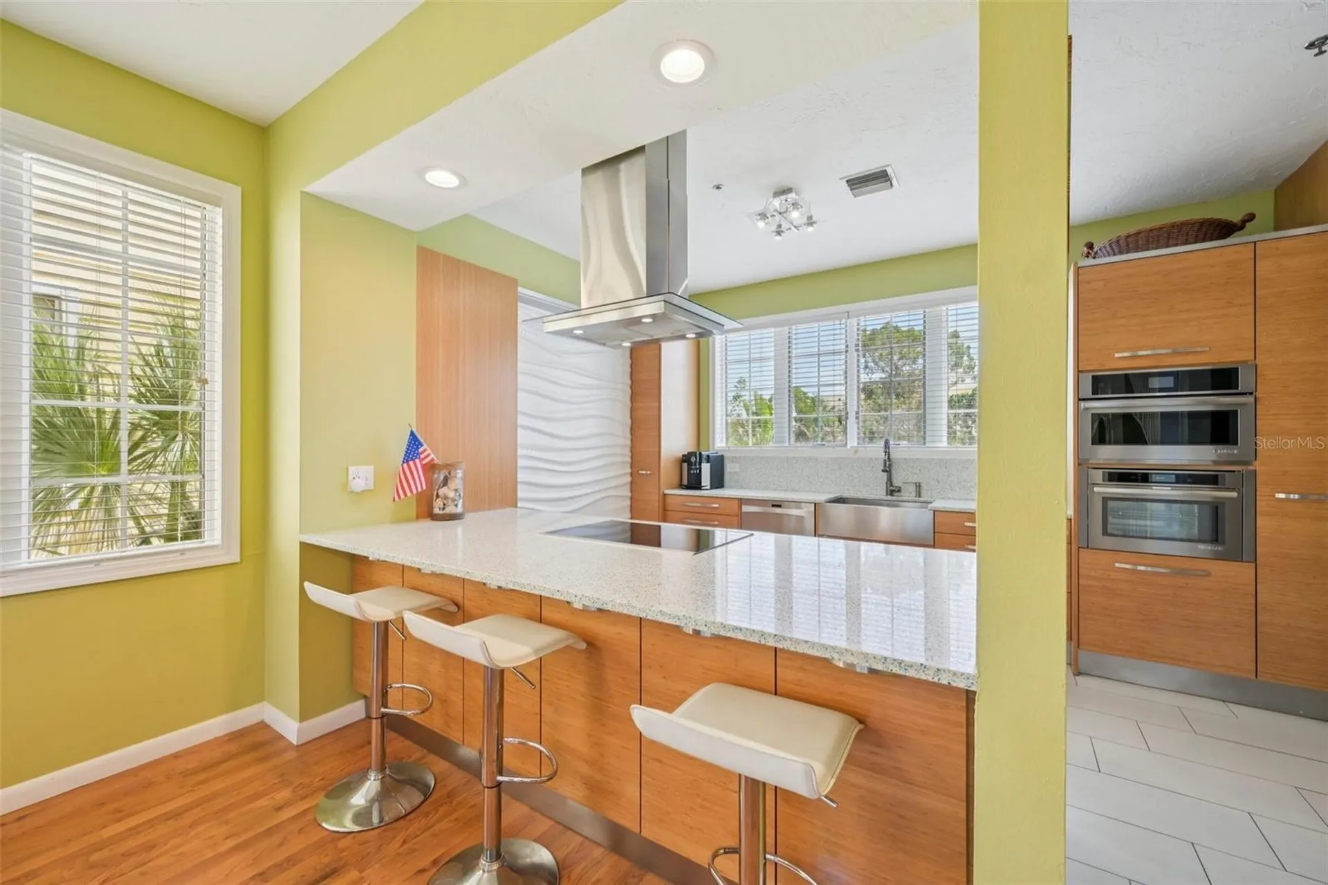 660 Cedars Court Longboat Key FL 34228