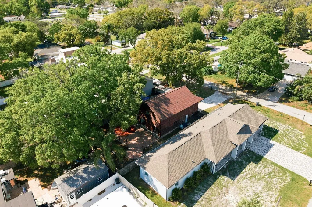 2204 Howard Lane Tampa FL 33612