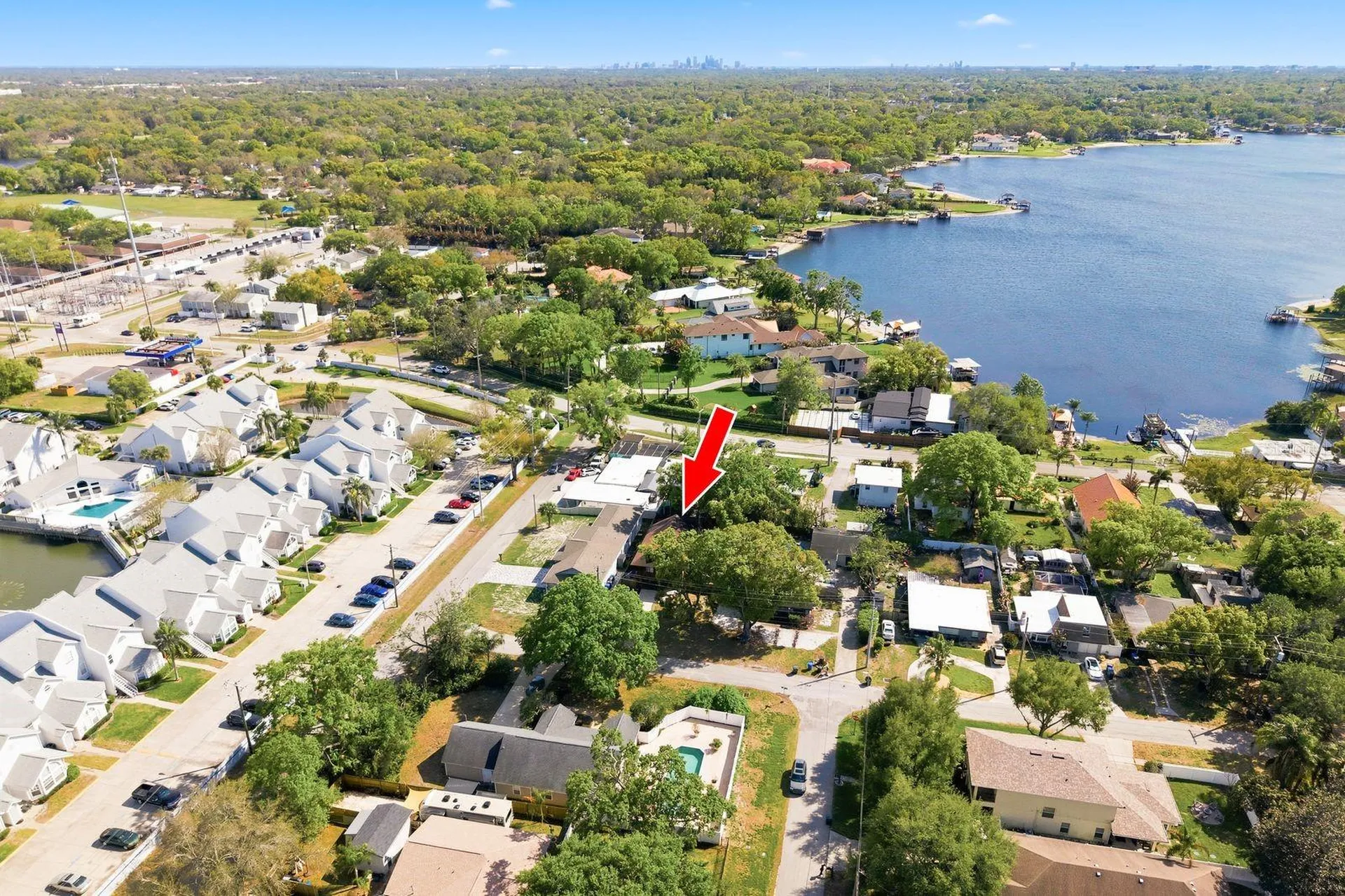 2204 Howard Lane Tampa FL 33612