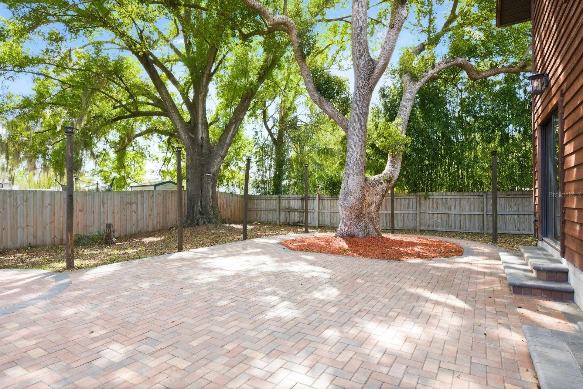 2204 Howard Lane Tampa FL 33612