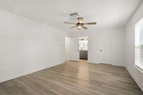 2204 Howard Lane Tampa FL 33612