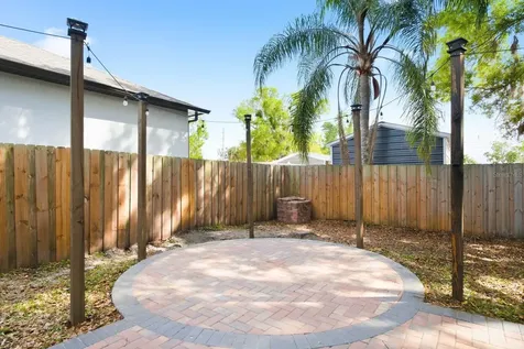 2204 Howard Lane Tampa FL 33612