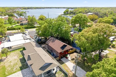 2204 Howard Lane Tampa FL 33612
