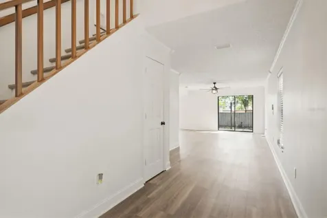 2204 Howard Lane Tampa FL 33612