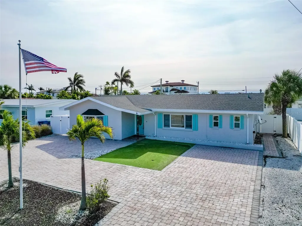 2203 W Vina Del Mar Boulevard St Pete Beach FL 33706