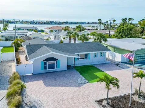 2203 W Vina Del Mar Boulevard St Pete Beach FL 33706
