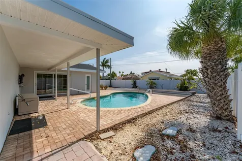 2203 W Vina Del Mar Boulevard St Pete Beach FL 33706