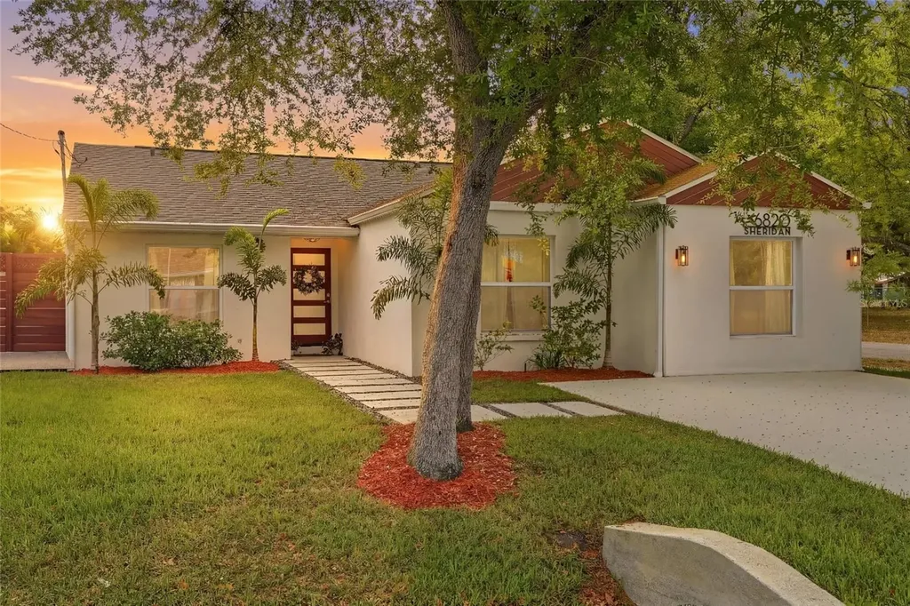 6820 S Sheridan Road Tampa FL 33611