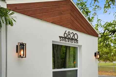6820 S Sheridan Road Tampa FL 33611