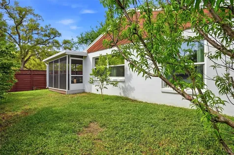 6820 S Sheridan Road Tampa FL 33611