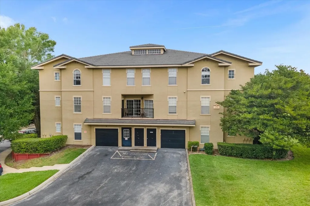 1341 Arbor Vista Loop Lake Mary FL 32746