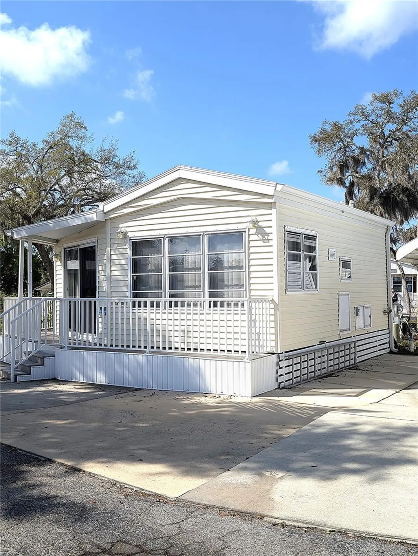 3300 26th Avenue E Bradenton FL 34208