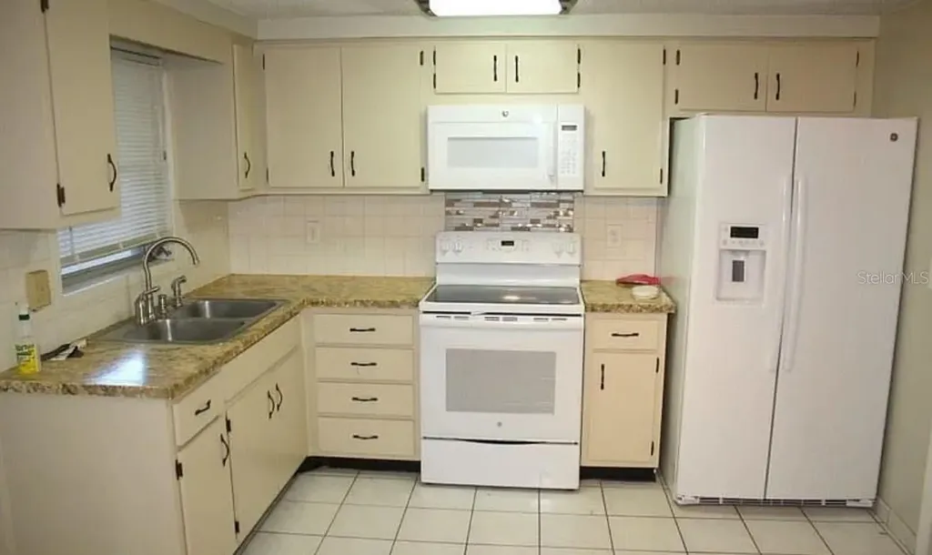 3742 Darlington Road Holiday FL 34691