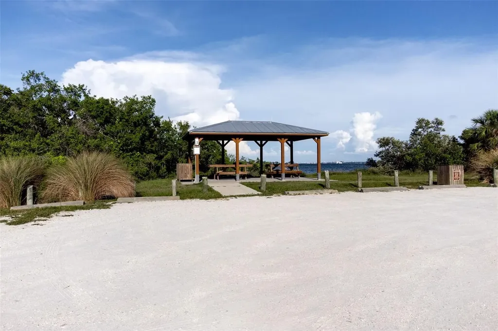 1517 43rd Ave Drive W Palmetto FL 34221