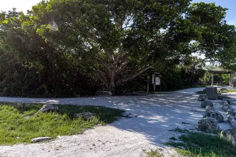 1517 43rd Ave Drive W Palmetto FL 34221