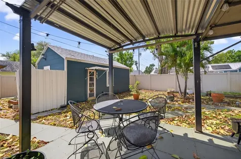 2270 7th Avenue N St Petersburg FL 33713