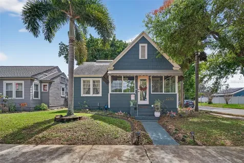 2270 7th Avenue N St Petersburg FL 33713