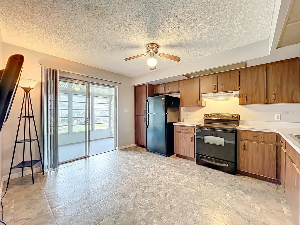 1264 Village Way Orlando FL 32807