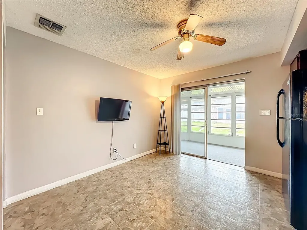1264 Village Way Orlando FL 32807