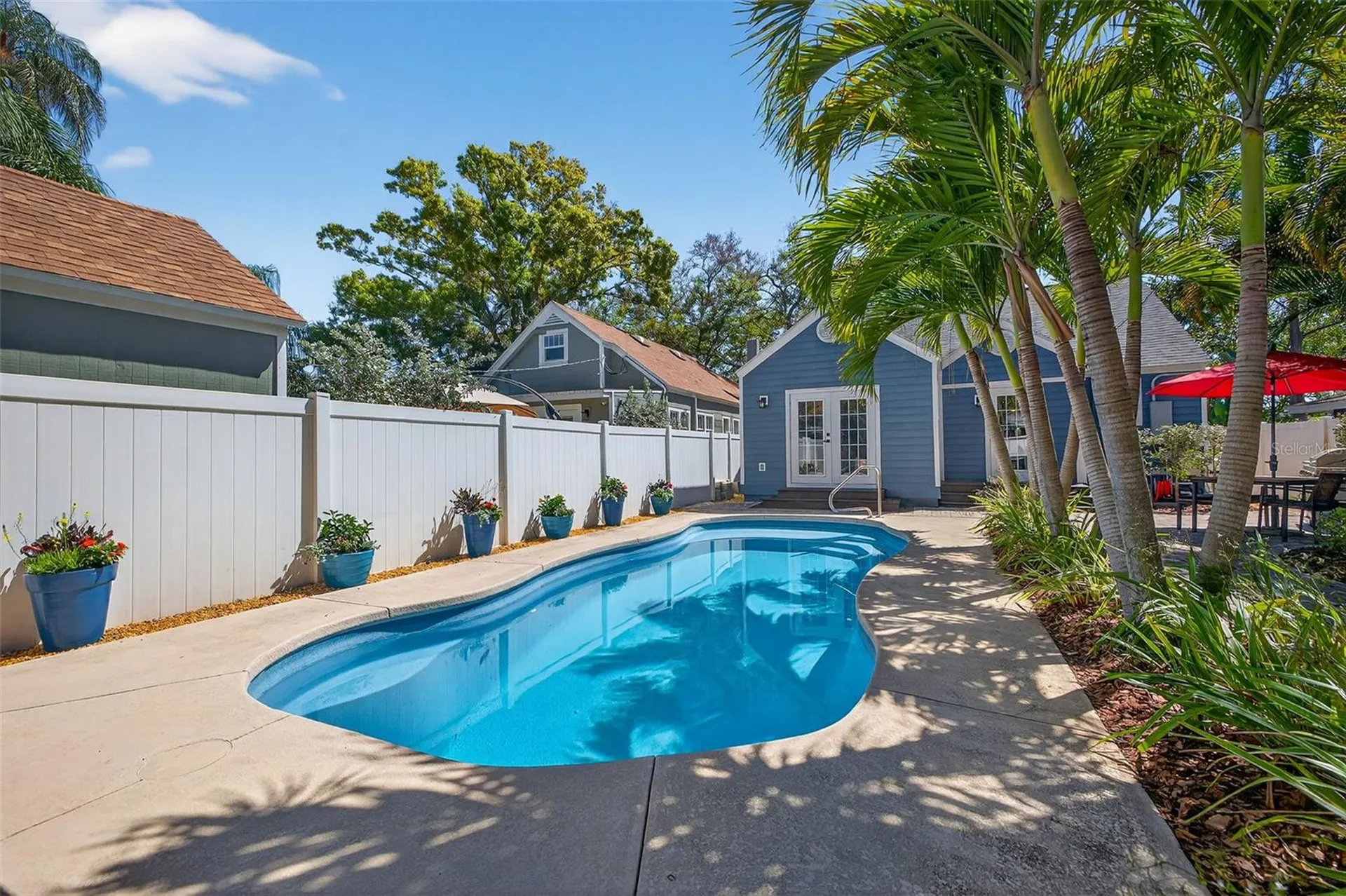 2445 6th Avenue N St Petersburg FL 33713