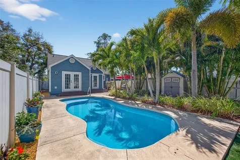 2445 6th Avenue N St Petersburg FL 33713