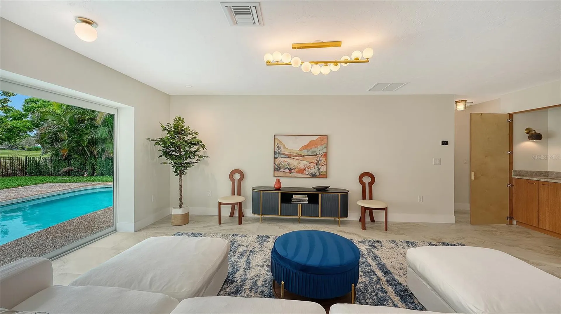 1967 Brookhaven Drive Sarasota FL 34239