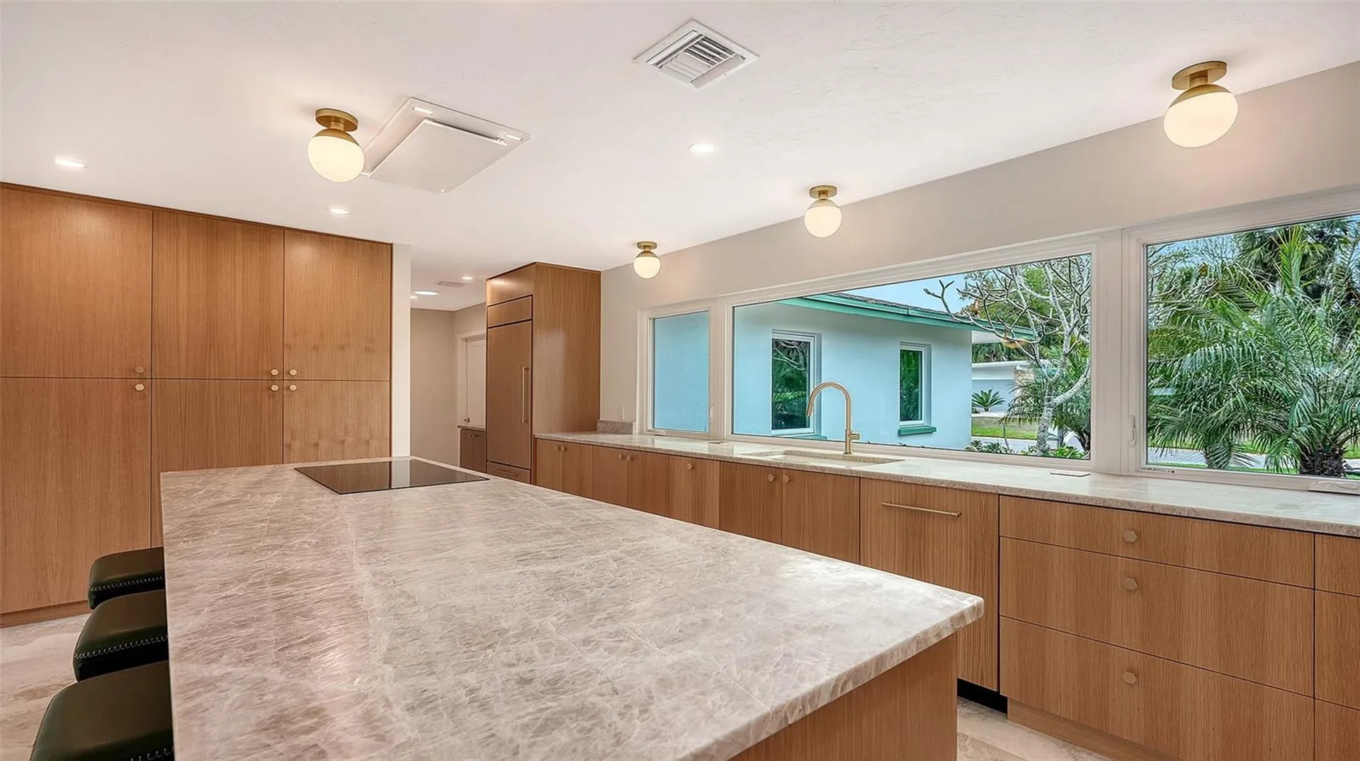 1967 Brookhaven Drive Sarasota FL 34239
