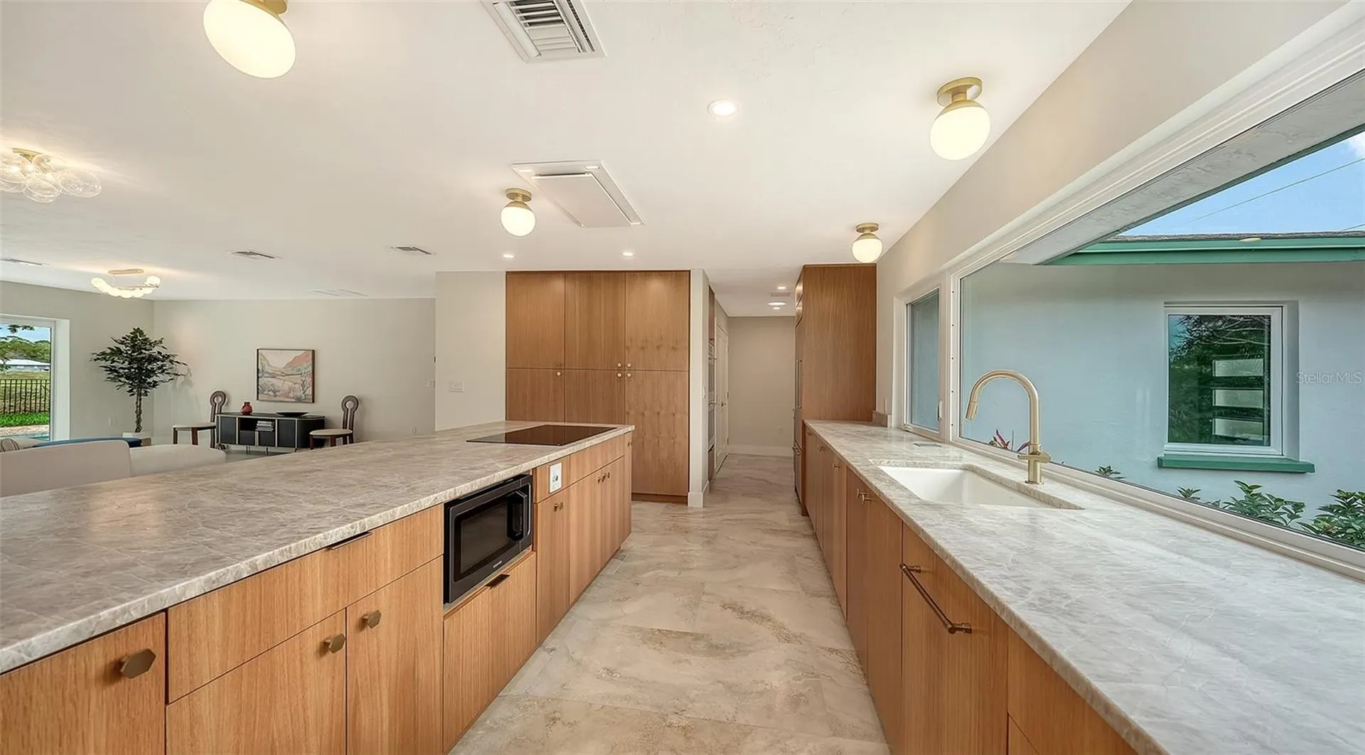 1967 Brookhaven Drive Sarasota FL 34239