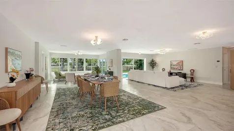 1967 Brookhaven Drive Sarasota FL 34239