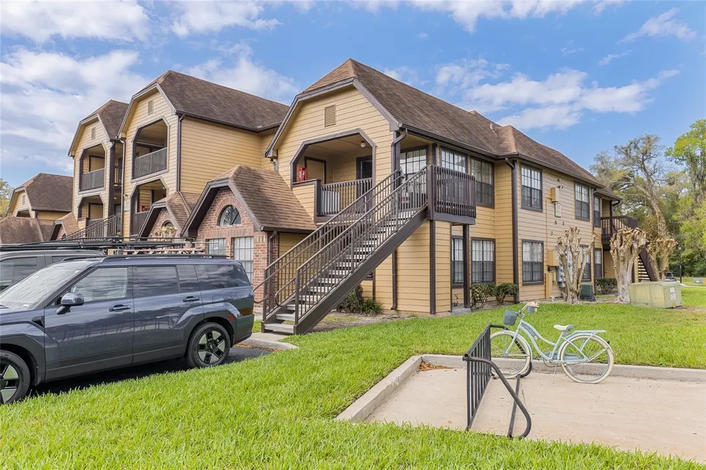 320 Black Oak Court Altamonte Springs FL 32701