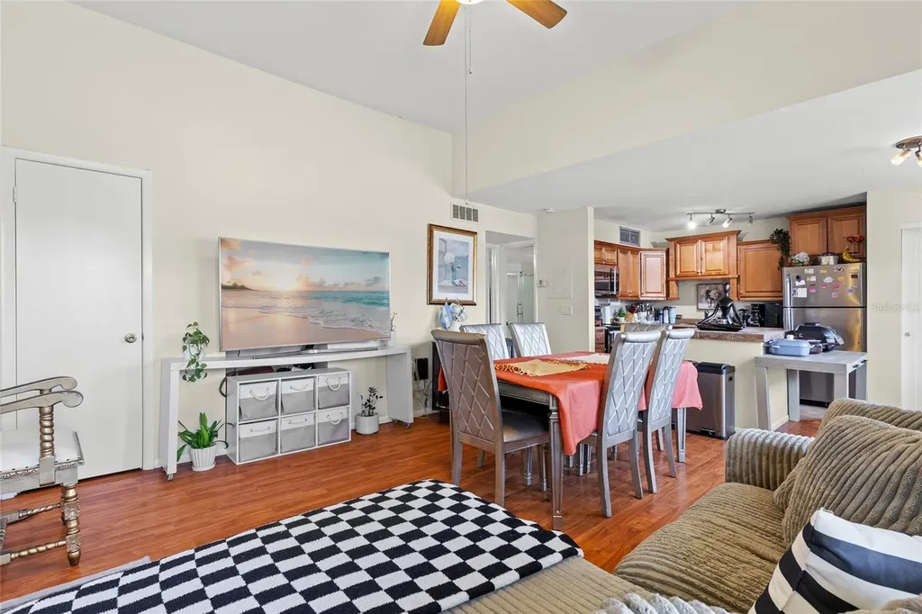 320 Black Oak Court Altamonte Springs FL 32701