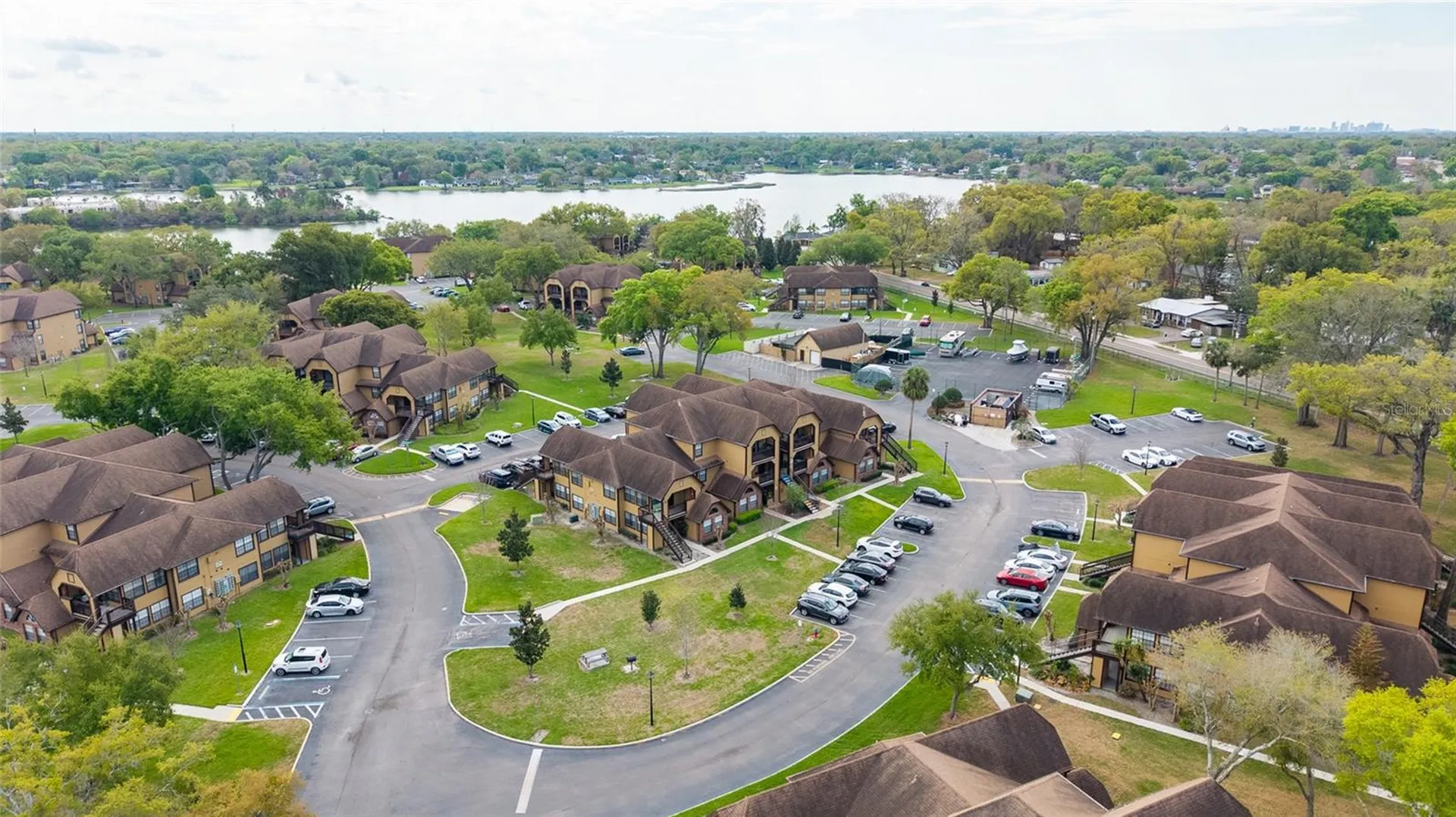 320 Black Oak Court Altamonte Springs FL 32701