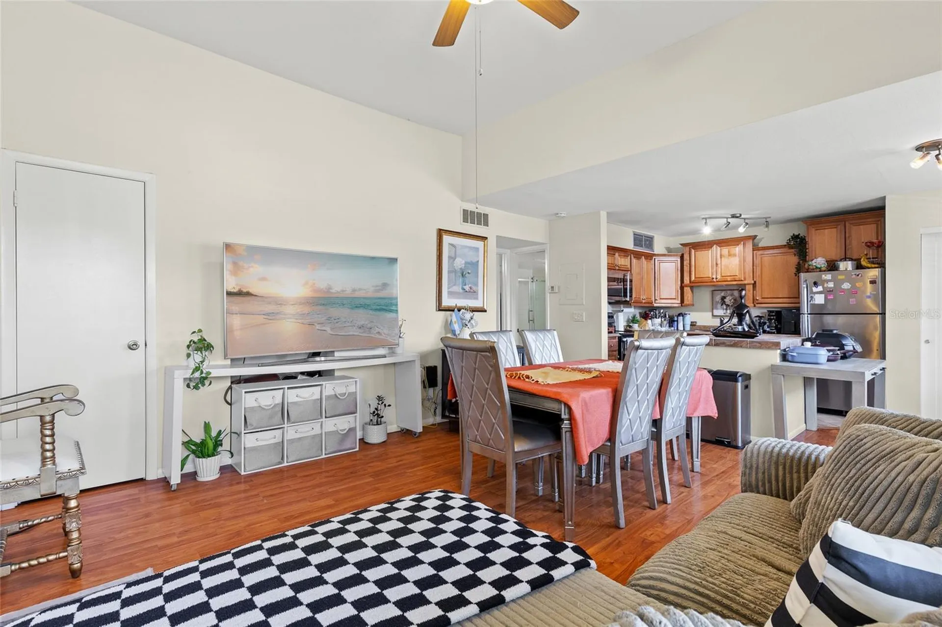 320 Black Oak Court Altamonte Springs FL 32701