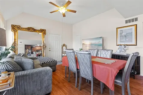 320 Black Oak Court Altamonte Springs FL 32701