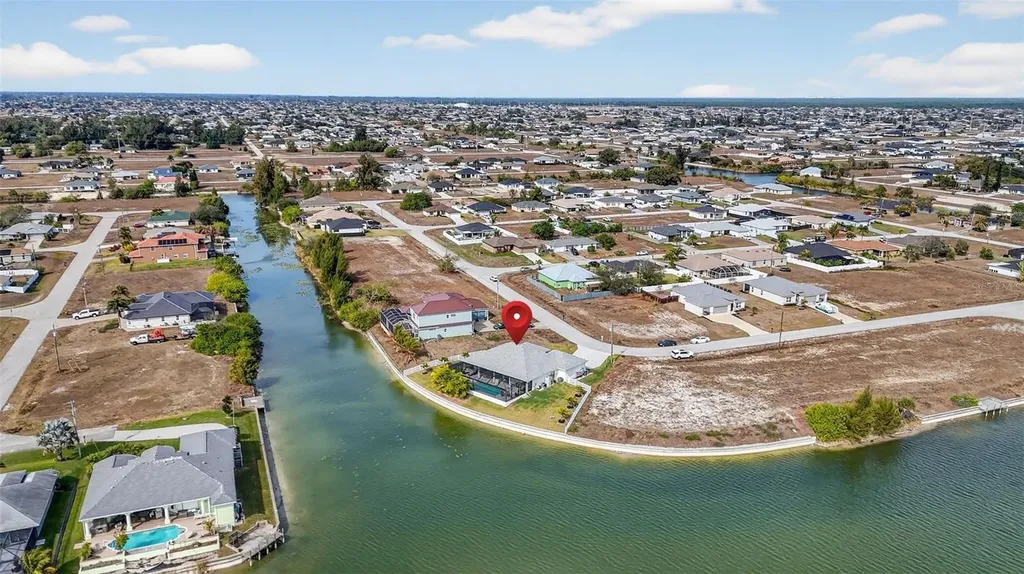 230 NE 18th Street Cape Coral FL 33909