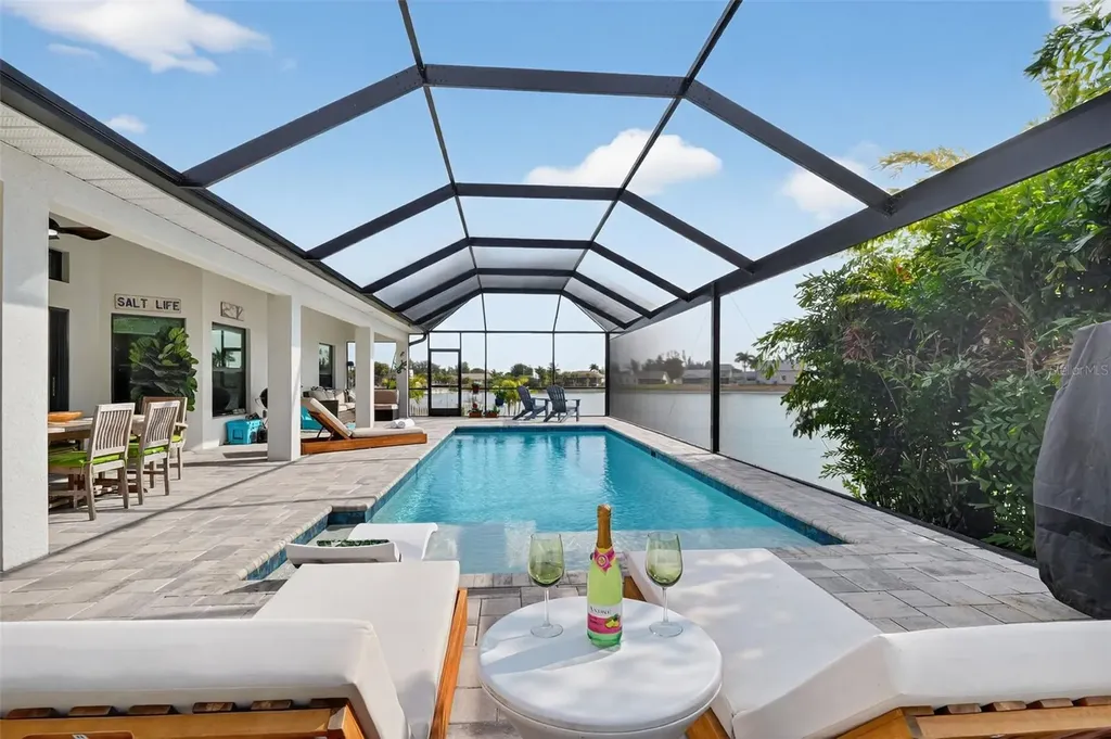 230 NE 18th Street Cape Coral FL 33909